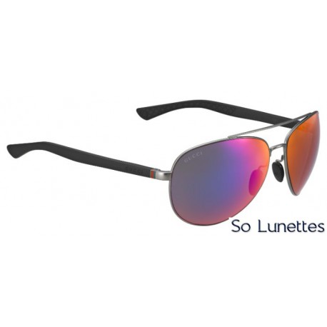 Les lunettes de soleil Gucci – GG 2266/S – 27H (MI) – noire, ruthénium foncé